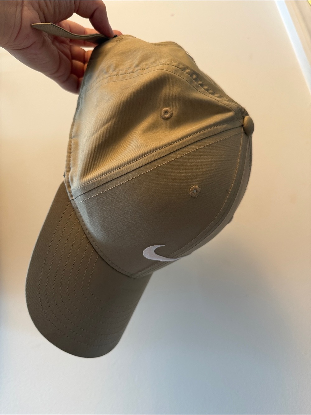 Nike Men's Olive Green Baseball Cap with White Swoosh